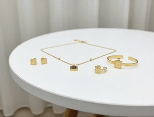 Royal Square Gold Jewelry Set